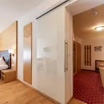 Hotel Enzian Paznaun