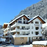 Hotel Enzian Paznaun 3*