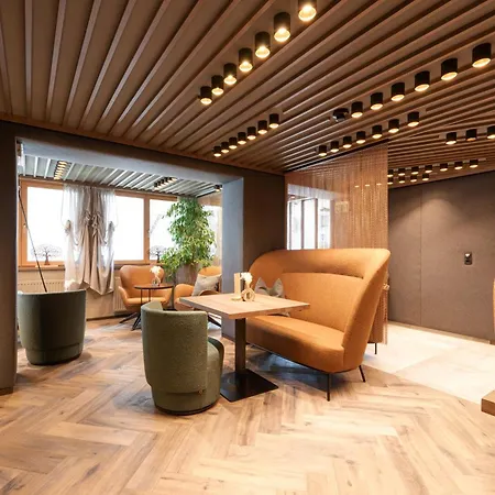 Enzian Paznaun Hotel See