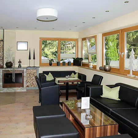 Enzian Paznaun Hotel See