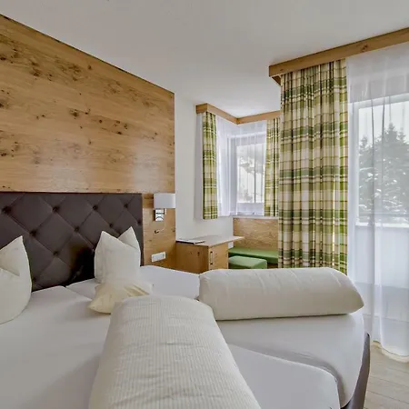 Hotel Enzian 3*