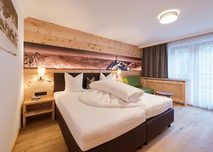 Enzian Paznaun Hotel 3*