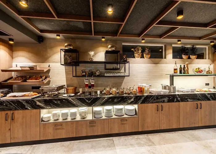 Hotel Enzian Paznaun See