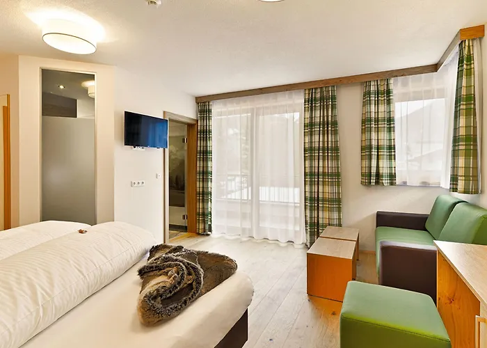 Hotel Enzian Paznaun See