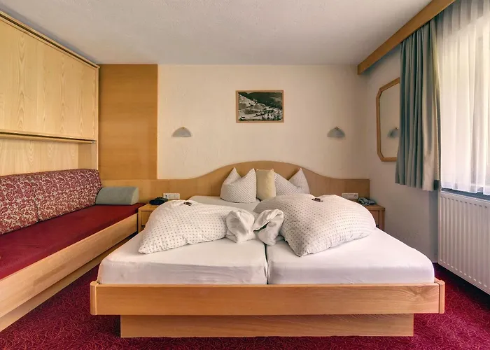 Enzian Paznaun Hotel 3*