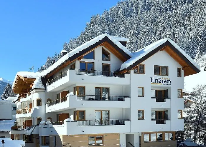 Hotel Enzian Paznaun 3*