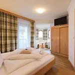 Hotel Enzian Paznaun See